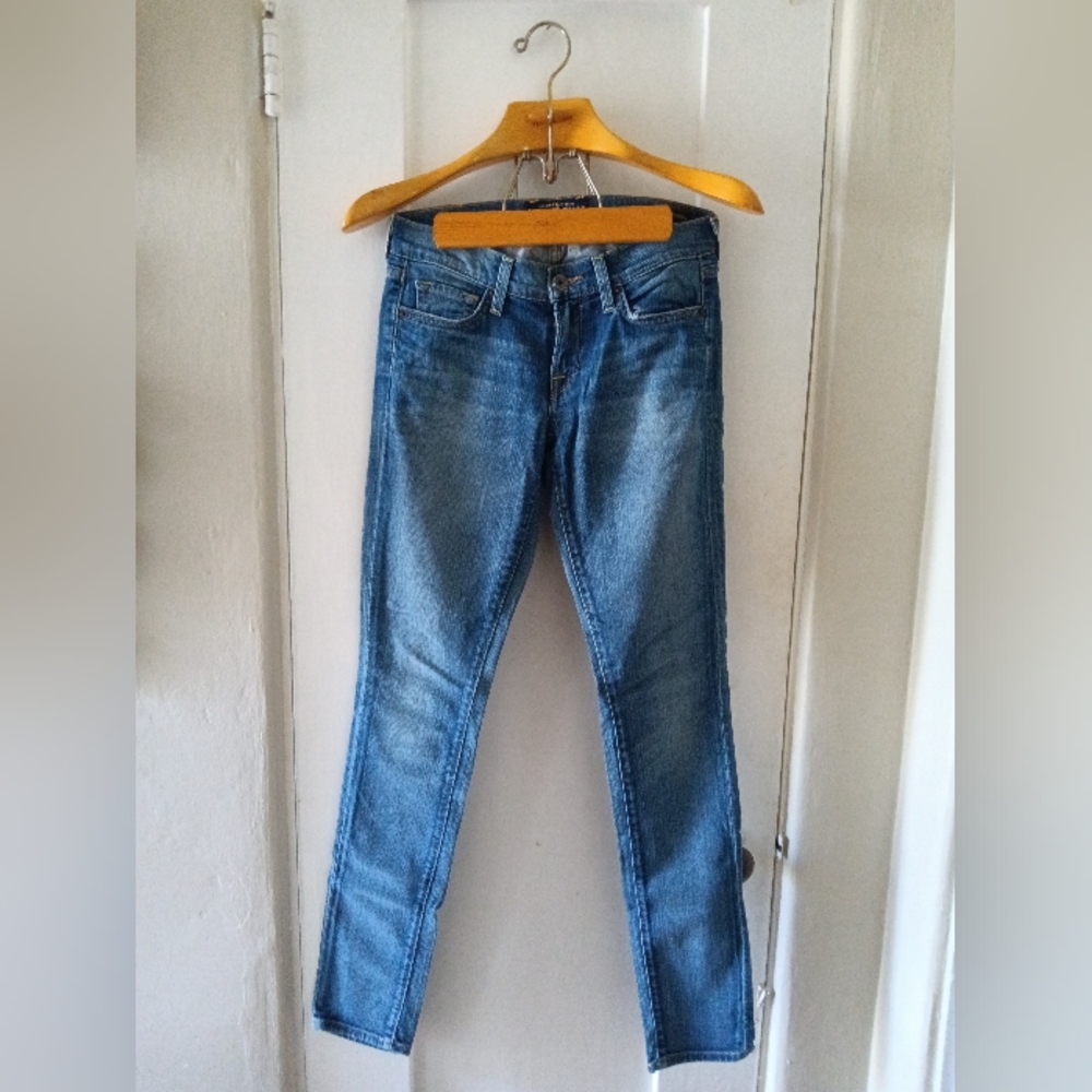 Lucky Jeans